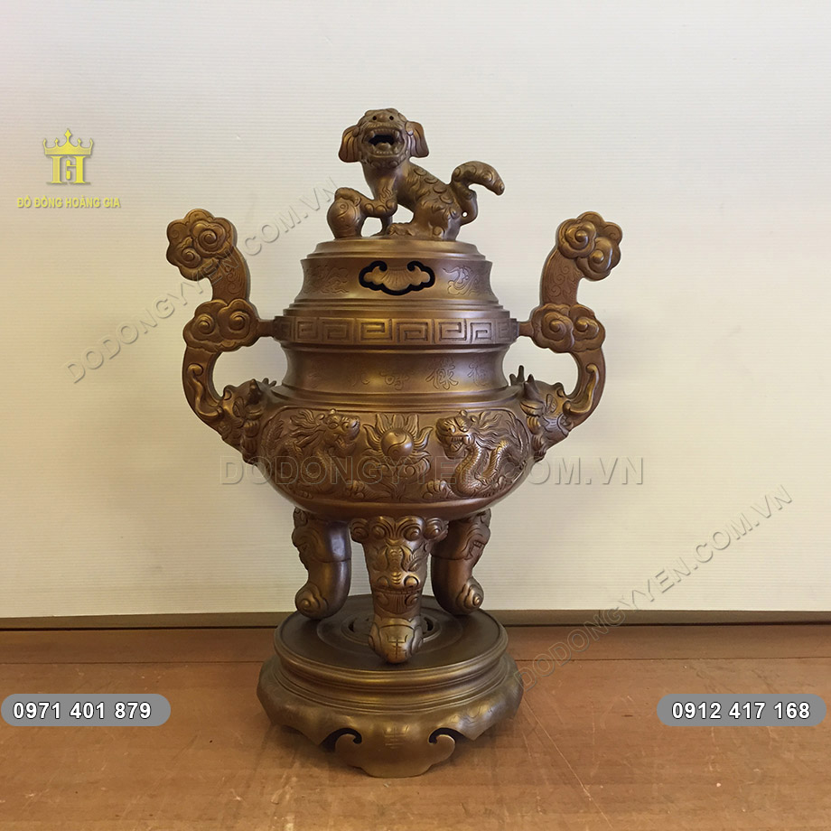 đỉnh thờ đồng đỏ hun